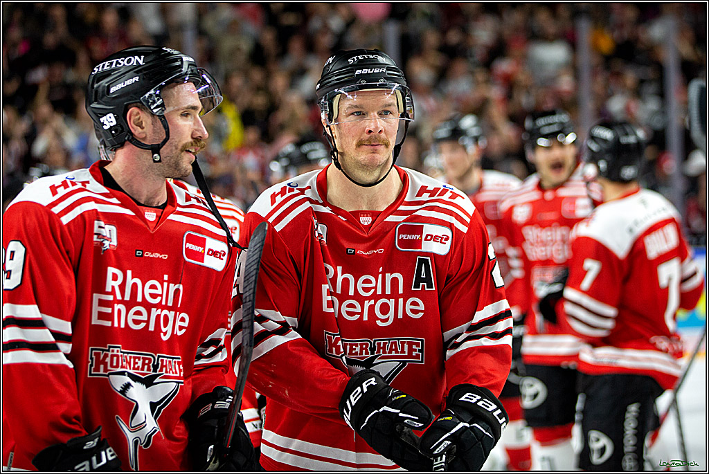PENNY DEL; Koelner Haie- Nuernberger Ice Tigers; Koeln, 18.11.2022